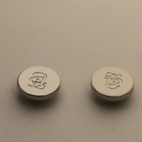 Boutons en jean personnalisables écologiques de haute qualité accessoires de vêtements de qualité supérieure carré de coeur de diamant en alliage de Zinc pour
