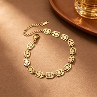 Ensemble tendance de bracelet et collier pour fille, motif étoile creuse et maillons carrés, plaqué or, pour usage quotidien, vente en gros TGXL14579