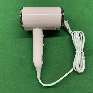 Secador de pelo Conair XL-5555 rosa, diseño compacto para viajes y uso diario - Product Image 4