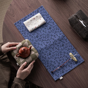 Tapete de Té Rectangular Impermeable de Espuma Seca con Diseño de Nube de Loto Estilo Chino Tradicional para Juego de Té Kung Fu - Product Image 1
