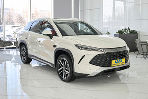 BYD Song L DM-i Hybride 5 Portes 5 Places SUV Nouvelle Énergie Véhicule Électrique 4x4 à Vendre – Meilleure Vente - Product Image 3