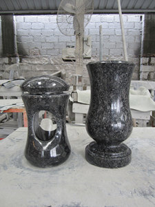 Lampe funéraire européenne moderne de granit de lampe de vase de lanterne de <span class=keywords><strong>cimetière</strong></span> <span class=keywords><strong>pour</strong></span> l'usage de <span class=keywords><strong>cimetière</strong></span> - Product Image 6