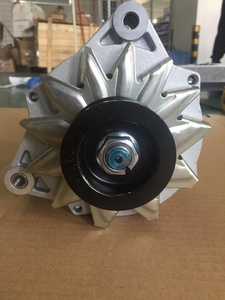 Repuestos originales del <span class=keywords><strong>alternador</strong></span> del motor Weichai 612600090789 para Heavy DutyTruck chino Shacman Sinotruk Marine - Product Image 3