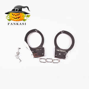 Esposas Metálicas Fankasi 1140.3681 para Bromas de Halloween, Juguete Unisex - Product Image 4