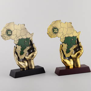 Trofeo de Metal con <span class=keywords><strong>Mapa</strong></span> del <span class=keywords><strong>Mundo</strong></span> de África Personalizado, Aleación de Zinc de Alta Gama, Adorno Conmemorativo de Arte Corporativo Personalizado de Fábrica con Base, Venta al por Mayor - Product Image 4
