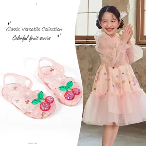 Neujahr Kinder-Gele Schuhe koreanischer Stil anti-Rutsch wasserdichte Mädchen-Sandalen