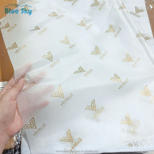 Tùy chỉnh in giấy gói để đóng gói quần áo màu đen trắng giày gói giấy Tissue với logo vàng - Product Image 3