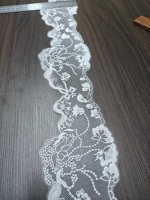 Dentelle blanche brodée motif pivoine en spirale pour la décoration de robes, accessoires de couture, vente en gros pour garçons