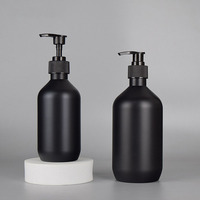 Bouteilles cosmétiques en plastique PET noir mat recyclables de forme cylindrique avec bouchon à vis, logo personnalisable, 300 ml, 500 ml, pour lotion, shampoing