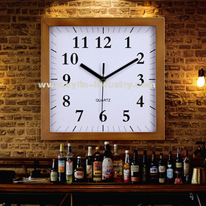 Đồng Hồ Treo Tường Bằng Gỗ Giá Rẻ Và Bền Logo In Offset - Product Image 1