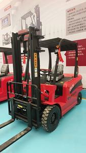 Montacargas de Litio Multiusos |   Carga Rápida, Cero Ruido/Emitencia, Sistema de Gestión de Batería (BMS) Integrado, Ideal para Actualizaciones Ecológicas - Product Image 2