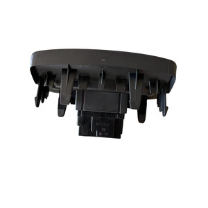 Los Skoda Kodiaq y Karoq tienen puertos de carga USB para los pasajeros traseros, que son estándar en el modelo base pero se pueden actualizar. - Product Image 2