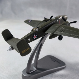 Modello di Bombardiere B-25 <span class=keywords><strong>della</strong></span> Seconda <span class=keywords><strong>Guerra</strong></span> Mondiale di Alta Qualità, Scala 1:144, in Lega di Zinco 3D, Tecnica di Pressofusione per <span class=keywords><strong>Arte</strong></span> e Collezionismo - Product Image 4