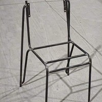 Venta Directa de Fábrica, Silla de Comedor Moderna Industrial Apilable F-90, Acabado en Madera Rizada, Recubrimiento en Polvo, para Hogar y Oficina