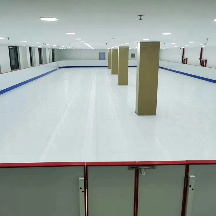 ملعب هوكي التزلج على الجليد بلاطات جليد اصطناعية مصنوعة يدويا