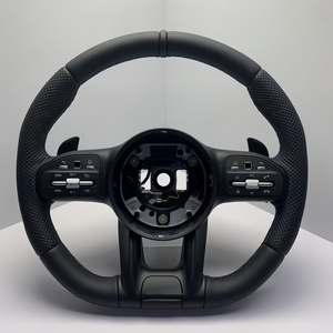 Volante de Cuero Genuino para <span class=keywords><strong>Mercedes</strong></span> <span class=keywords><strong>Benz</strong></span> W213 W218 W204 W212 W205 W117 W176 W246 W222 W177 <span class=keywords><strong>C300</strong></span> C63 C43 C190 - Product Image 1