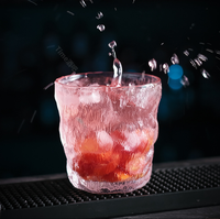 Gratis proefexemplaar glaswerk: wijnglazen, old fashioned whiskyglazen, tumbler glazen, rocks glazen, barglazen voor het drinken van bourbon