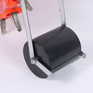 Semoir à tambour à bon prix, 7/8/9/10/12 buses, semoir agricole à une rangée, facile à utiliser, planteuse de pommes de terre, planteuse de maïs avec fertilisation par poussée - Product Image 6