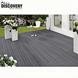 Planches de terrasse composites en WPC pour l'extérieur, destinées aux entrepreneurs et installateurs du bâtiment - Product Image 3