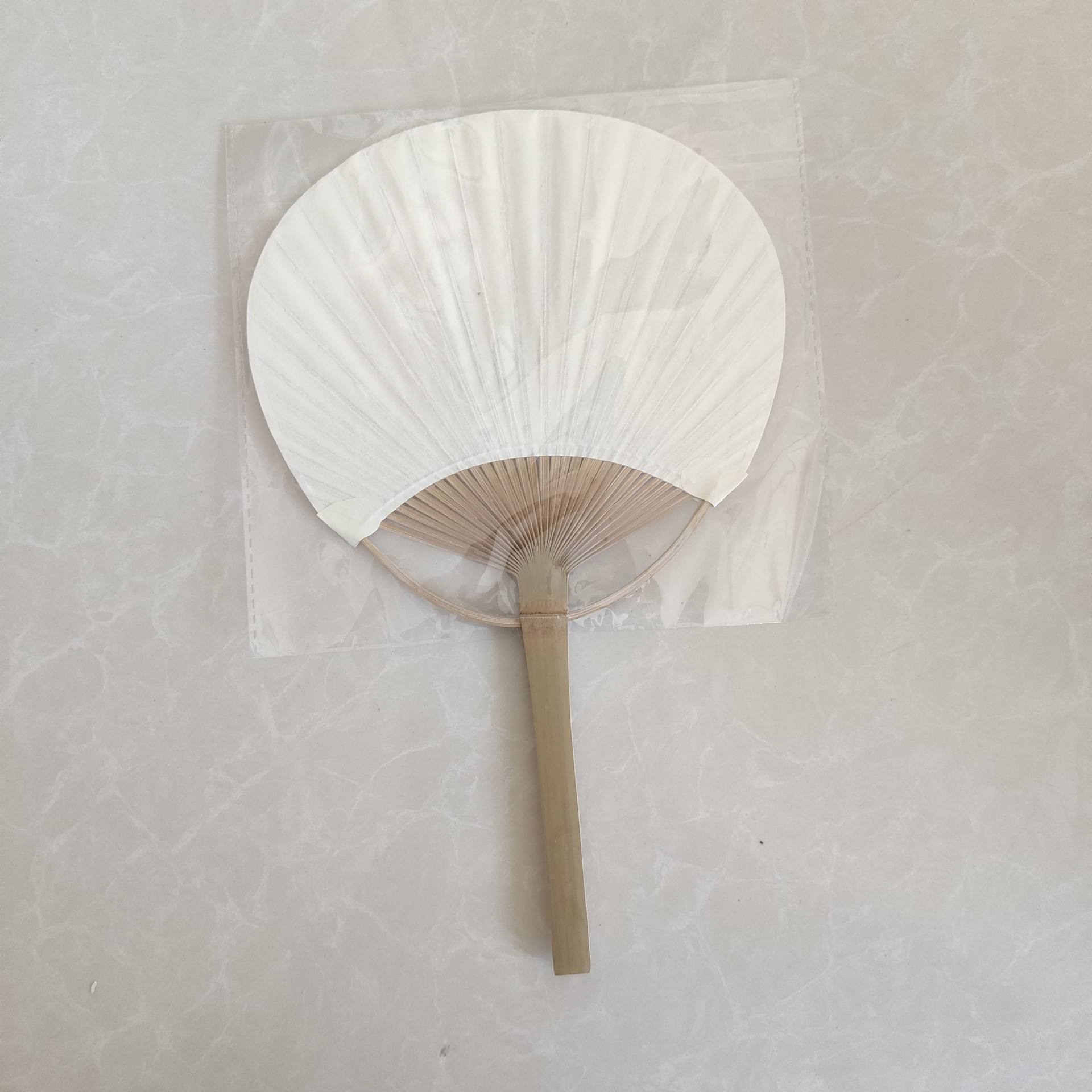 Small size warm white (28x18cm)