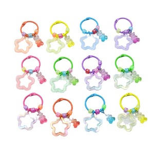 Llavero de acrílico con estrellas coloridas y cascabeles, estrellas de cinco puntas, colores dulces, broche, dijes para bolso, llavero para mujer, decoración - Product Image 1