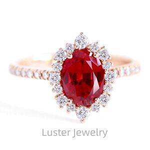 Ánh Đồ Trang Sức S925 10K 14K 18K Rose Gold Nhỏ Vòng Trắng Moissanite Halo Màu Đỏ 6X8Mm Hình Bầu Dục Cắt Phòng Thí Nghiệm Của <span class=keywords><strong>Ruby</strong></span> Vòng - Product Image 2