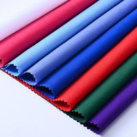 Tissu popeline en polyester et coton 90/10 en gros pour chemises scolaires, uniformes d'étudiants et vêtements de travail