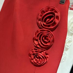 <span class=keywords><strong>Falda</strong></span> Midi Tipo Lápiz <span class=keywords><strong>con</strong></span> Cintura Alta, Diseño Floral 3D y Abertura Lateral, Tejida, Elástica, Transpirable y Elegante para Mujer, Nueva Colección Verano 2026, para Fiestas y Uso Diario - Product Image 3