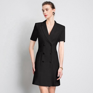2022 Neueste Großhandelskollektion: Offizieller Schwarzer Blazer mit Revers für Bürodamen, Gerade Geschnitten, Knopfleiste, Knielang, Knitterfrei, Atmungsaktiv, aus Polyester - Product Image 2