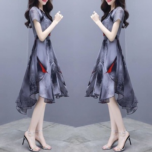Nouvelle Robe d'été pour Femme à Manches Courtes, Style Coréen, Effet Amincissant, Imprimée, Col Rond, en Mousseline de Soie Fluide - Product Image 4