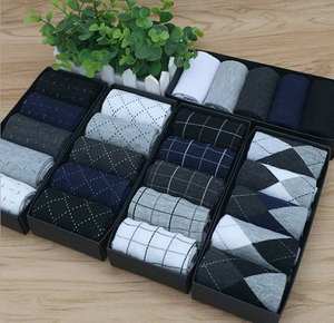 جوارب مخصصة عالية الجودة لطاقم الرجال سبانديكس/قطن من مزيج النايلون طباعة رقمية مسامية للجسم صندوق هدايا أزرق - Product Image 2