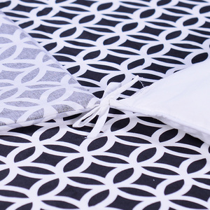 Linge <span class=keywords><strong>de</strong></span> lit moderne Offre Spéciale noir et blanc motif géométrique 4 pièces drap plat confortable ensemble <span class=keywords><strong>de</strong></span> <span class=keywords><strong>literie</strong></span> classique - Product Image 5