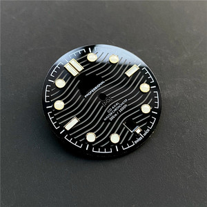 Quadrante in Ceramica Nero Blu BGW9 Luminoso da 31,5mm per Movimento ETA2824, Accessori di Ricambio per Orologi Subacquei Master 300m - Product Image 3
