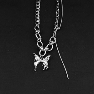 New Retro Simple <b>Titanium</b> Steel Butterfly Shaped Pendant Necklace Popular Design Women's Necklaces Fashion Jewelry Wholesale - Product Image 2