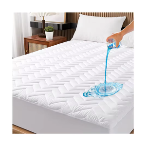 Housse adaptée aux punaises <span class=keywords><strong>de</strong></span> <span class=keywords><strong>lit</strong></span> naturelles OEM Protège-matelas matelassé imperméable avec jupe - Product Image 1