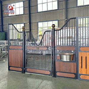 Panneau frontal d'écurie pour <span class=keywords><strong>chevaux</strong></span> en bambou et acier, modèle populaire, pour écuries extérieures et boxes à <span class=keywords><strong>chevaux</strong></span> - Product Image 6