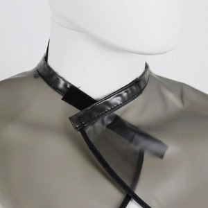 Capa de Peluquería de PVC para Salón con Función de Alisado Iónico - Product Image 1