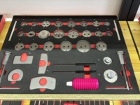 Ensemble d'outils en fer de 36 pièces Réparation automobile Jauge de frein durable Haute qualité Poignée gauche droite Poussoir de piston Fonctionnement manuel OEM pris en charge