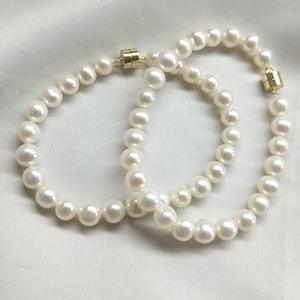 Bracelet en perles de Zhuji de 6 mm, presque rond, sans défaut, avec boucle en fer, facile à porter, lumière intense, catégorie cadeau, bracelets et joncs en perles - Product Image 4