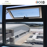 Auvent à persiennes moderne multi-ombres avec moustiquaire intégrée pour cuisine extérieure et ventilation de villa