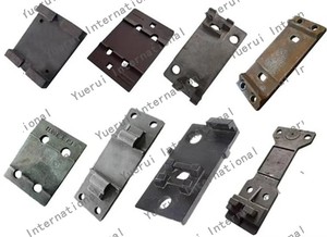 Base de pista de riel de fundición negra de oxígeno, placa de amarre de doble hombro, piezas de <span class=keywords><strong>tren</strong></span> ferroviario, sujetadores de riel de placa base de acero de hierro ferroviario - Product Image 2