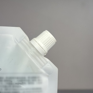 Xách Tay Và Độ Bền Cao 9.6Mm Pe Nhựa Vít <span class=keywords><strong>Cap</strong></span> Với Lật Đầu Vòi Có Nắp Đậy Cấp Thực Phẩm Cho Spouted Pouch Bao Bì - Product Image 6