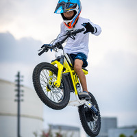 Nouvelle Moto Électrique Tout-Terrain pour Enfants, Cadre en Alliage d'Aluminium, Batterie Lithium 48V 13Ah, Suspension Intégrale, Cadeau pour Enfants, Vente en Gros