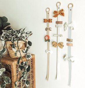 Treo Faux Leather Bow Clip tổ chức bé phụ kiện tóc lưu trữ chủ với vòng gỗ - Product Image 5