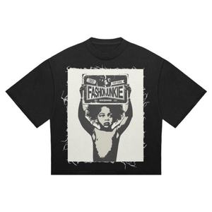 เสื้อยืดคอตตอนถักทรงโอเวอร์ไซส์ ลุควินเทจ ขอบดิบ แต่งย้อมสีแบบแอซิดวอช พิมพ์ลายโลโก้ด้วยเทคนิค DTG ตัดเย็บตามสั่ง สำหรับผู้ชาย - Product Image 1