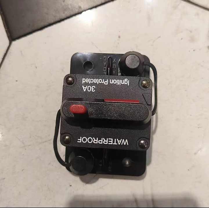 Interruttore Di Circuito Ripristinabile 12V-48V | Portafusibile Auto E Barca Fino A 60A - Foto 7