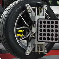 Serre-roues à 4 points de fixation pour alignement de roues
