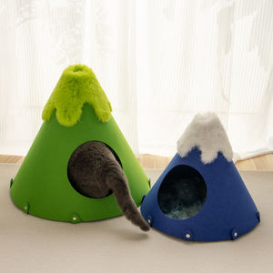 Stilvolle Katzenhöhle aus Filz im Bergdesign, Katzenhaus zum Spielen und Schlafen - Product Image 5