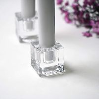 Beliebter Quadratischer Glas-Kerzenständer für Heimdekoration, Handgefertigt, Umweltfreundlich, Langlebig, Anpassbare Farboptionen, Hochwertig