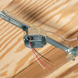 Hộp Quạt Trần Hình Bát Giác Bằng Thép 4X4 1-1/2 'Hộp Điện & Giá Đỡ Cố Định Thanh Treo Hộp Điện Bằng Kim Loại - Product Image 2